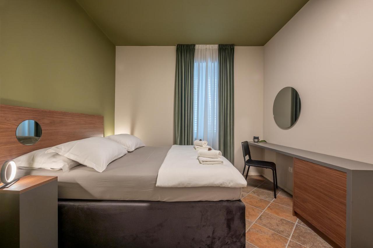 Green, Deluxe Two Bedroom Suite Split Exterior foto